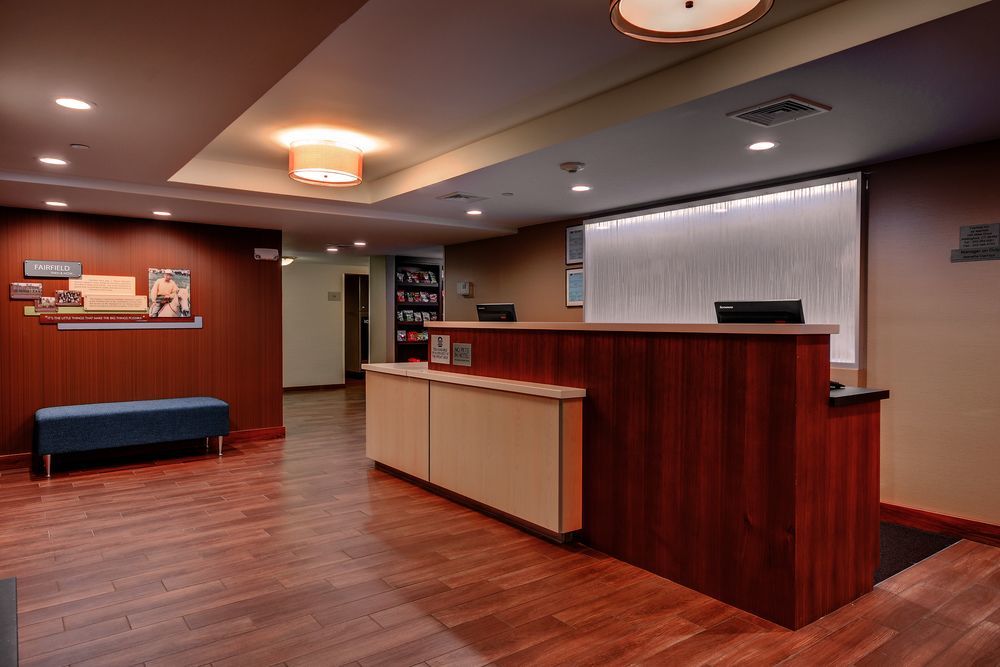 Fairfield By Marriott Inn & Suites Wallingford New Haven Екстериор снимка