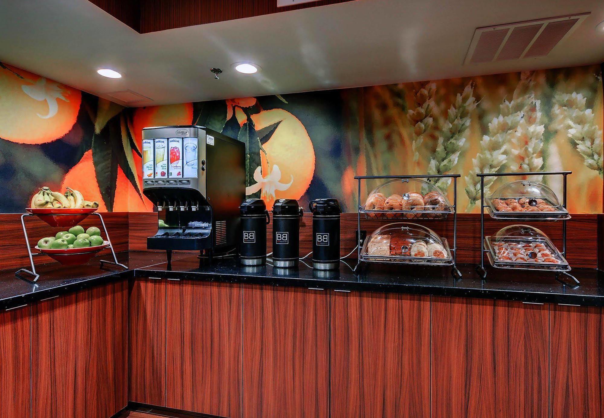 Fairfield By Marriott Inn & Suites Wallingford New Haven Екстериор снимка